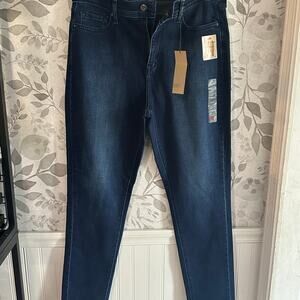 NWT Levi 512 sz 14